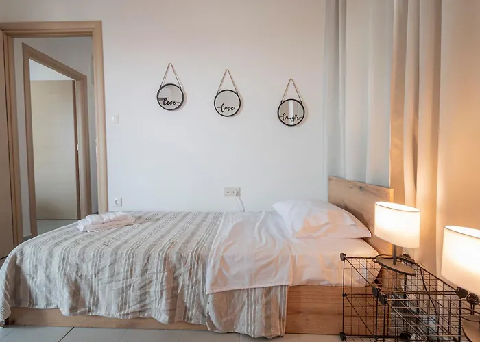 Cinema Flat By Rentalspro - Halkidiki *