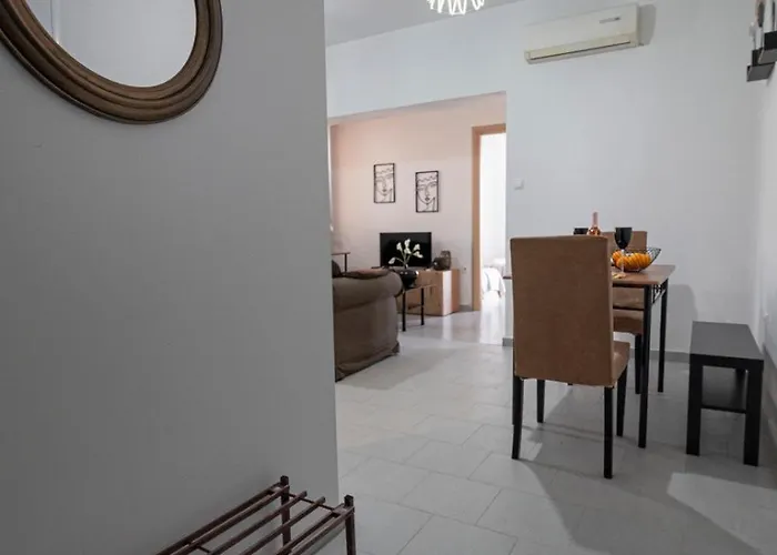 Apartment Cinema Flat By Rentalspro - Halkidiki Nea Moudania