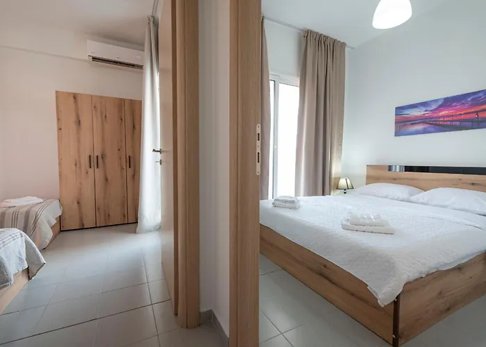 Cinema Flat By Rentalspro - Halkidiki Apartment Nea Moudania