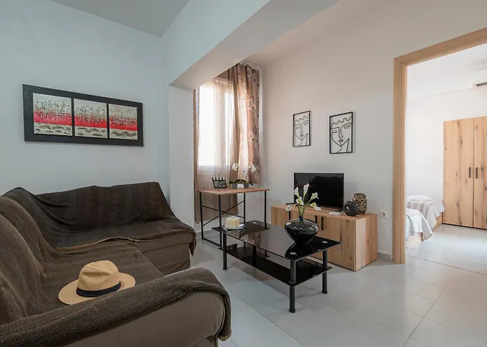 Cinema Flat By Rentalspro - Halkidiki Apartment *