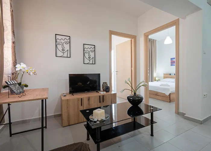 Apartment Cinema Flat By Rentalspro - Halkidiki