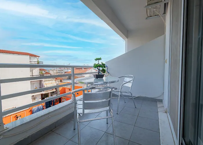 Cinema Flat By Rentalspro - Halkidiki *